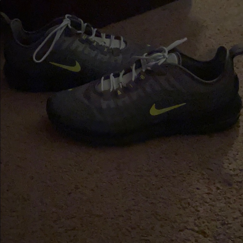 Nike air max